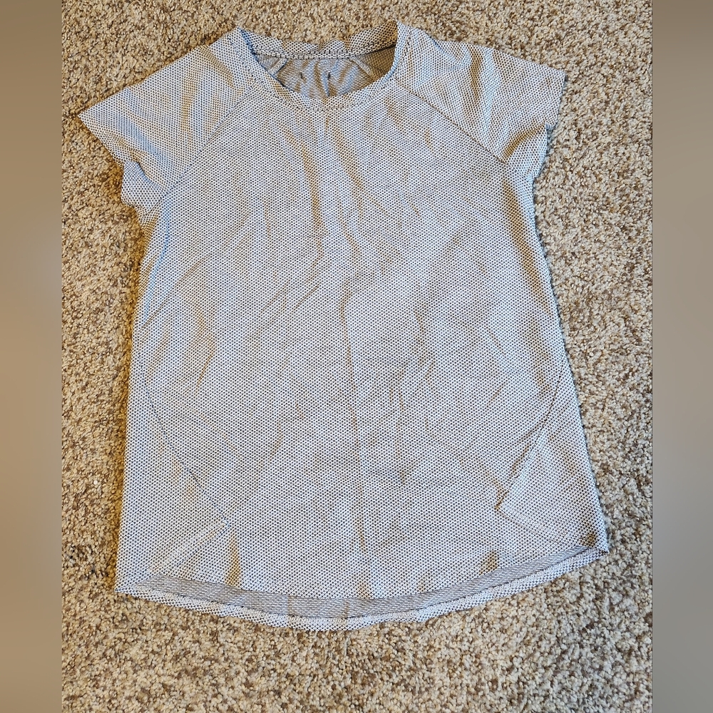 Oiselle Flyout Short Sleeve T, sz 2